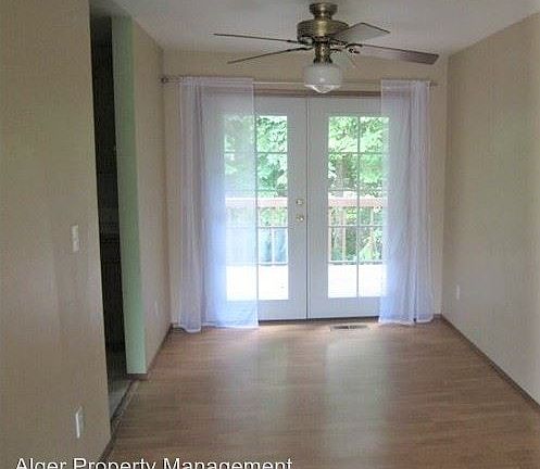3rd image of 26986 Frodesen Cir NE