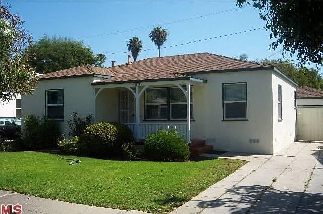 1st image of 2912 Sanborn Ave