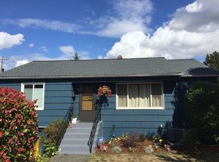 3208 48th Ave SW, Seattle, WA 98116