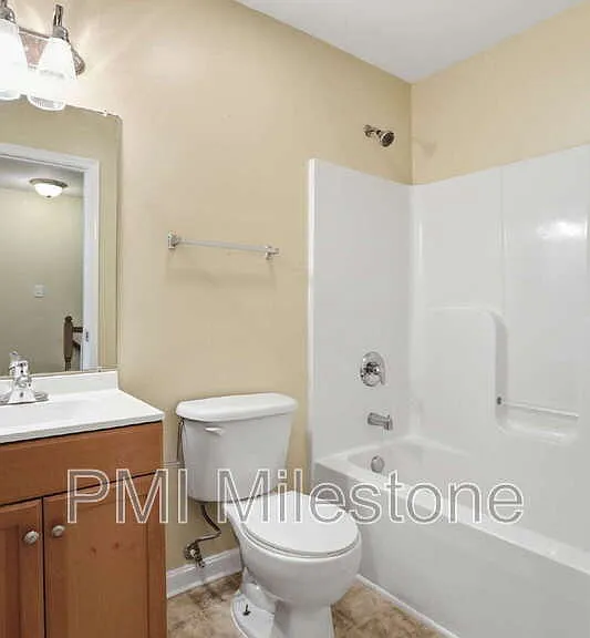24 Mabel Ln — Photo 27