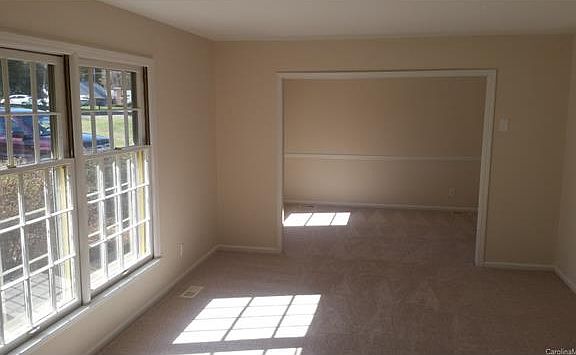 2nd image of 8626 Holiday Dr
