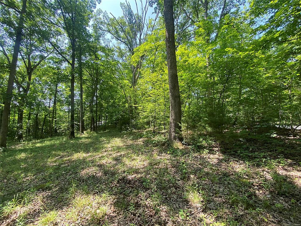 1st image of 128 Skyline Dr S