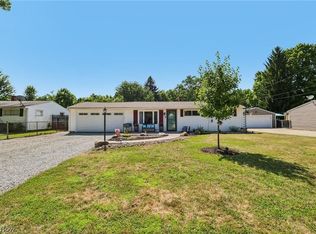 2915 Denny Rd, Ravenna, OH 44266
