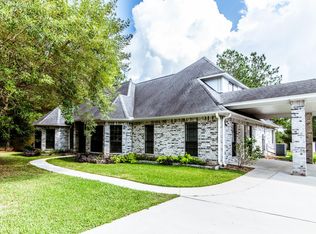 138 Vela Rd, Huntsville, TX 77340