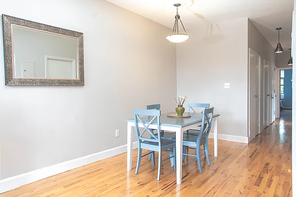 Rented by The Privelege Group | media 4