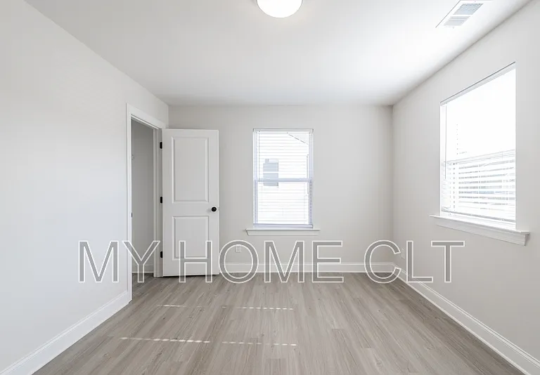 3636 Trull St — Photo 16