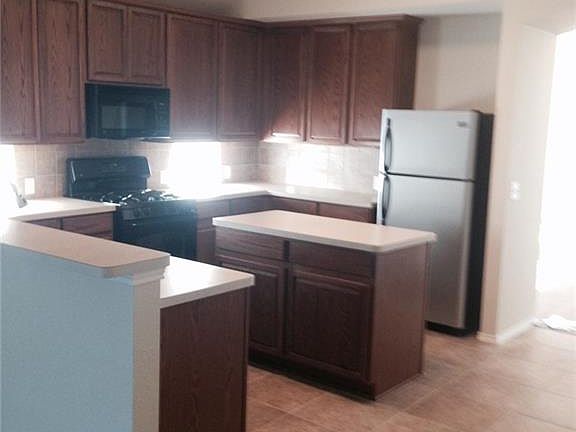 5th image of 2601 Monroe Dr