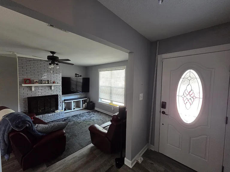 6056 W Shore Dr — Photo 4