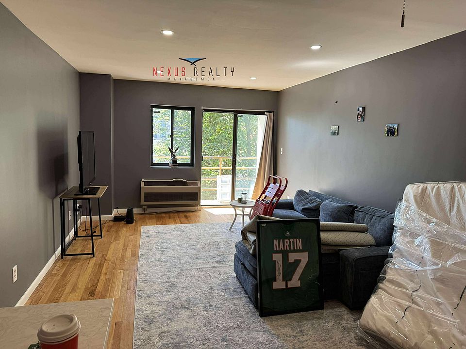 1st image of 34-31 33rd St #3C