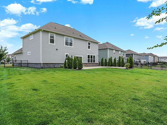 4th image of 2074 Tompkins Dr