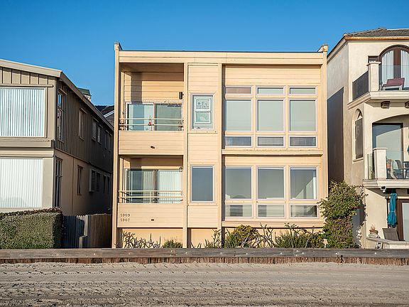 3rd image of 5907 E Seaside Walk