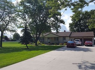 3174 Lockport Rd, Sanborn, NY 14132