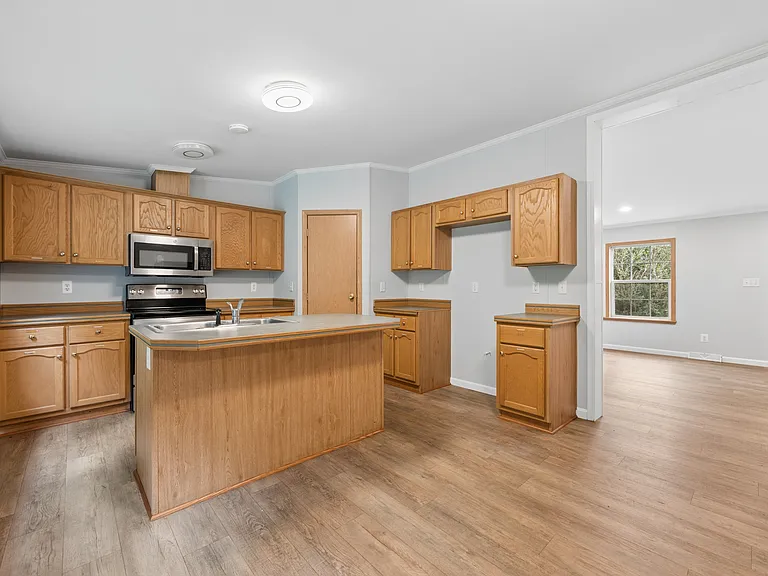12350 Jesse Smith Rd — Photo 3