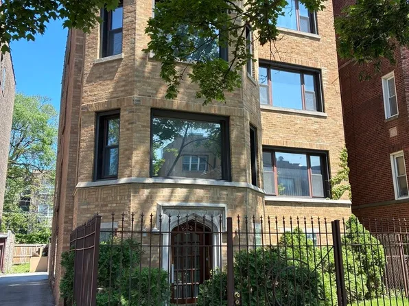 8013 S Phillips Ave, Chicago, IL 60617