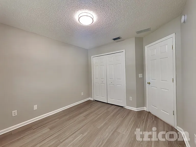5357 Whitecastle Ct — Photo 15