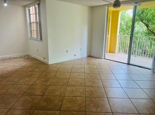 19601 E Country Club Dr #7204, Aventura, FL 33180