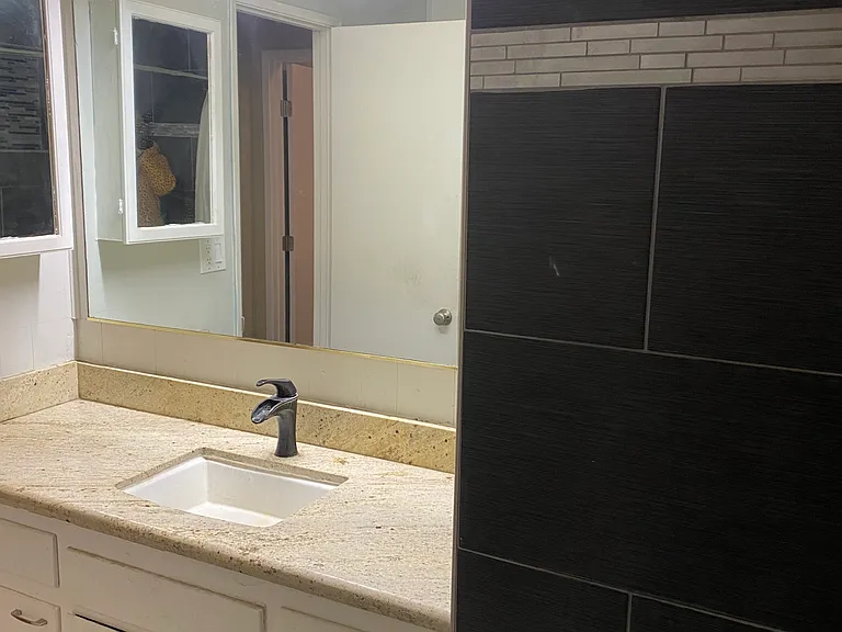Oakleaf Dr — Photo 13