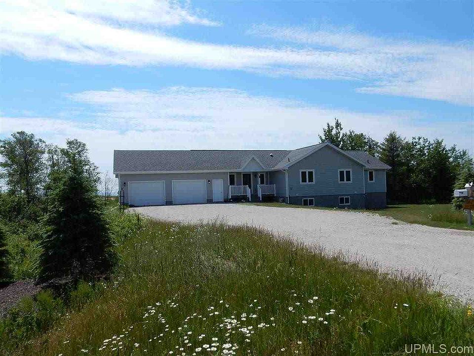 7873 W Us Highway 2, Manistique, MI 49854 Zillow