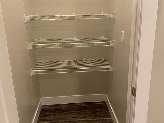 4th image of 52 W Silver Springs Dr #52