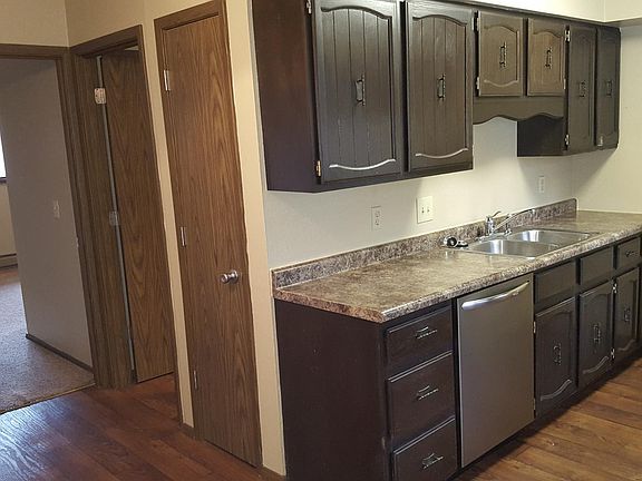 5th image of 2995 Wildwood Dr APT 5