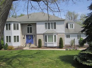 50347 Hemingway Dr, Saint Clairsville, OH 43950