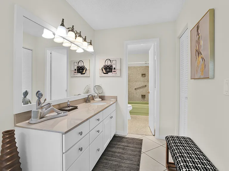 5910 Via Delray #C — Photo 12