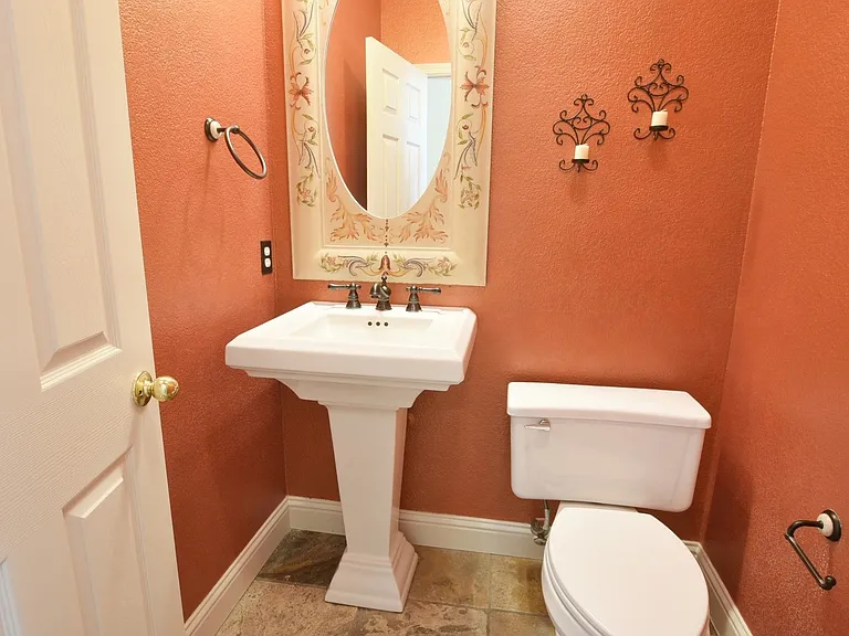 4070 Carracci Ln — Photo 18