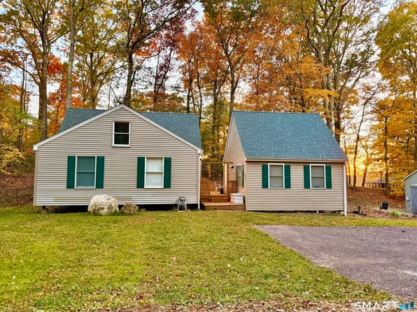 26 Ledge Road, Lebanon, CT 06249
