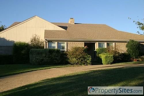 3rd image of 202 Meadowdale Dr