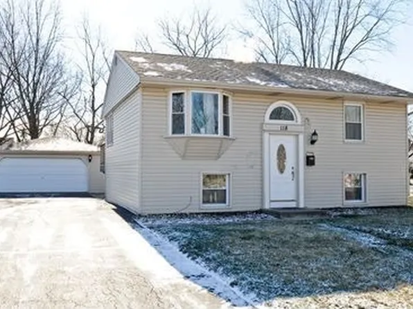 118 E Birch Dr, Glenwood, IL 60425