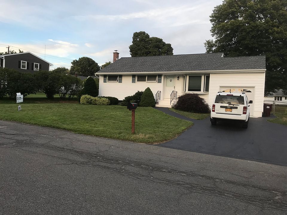 Well maintained ranch