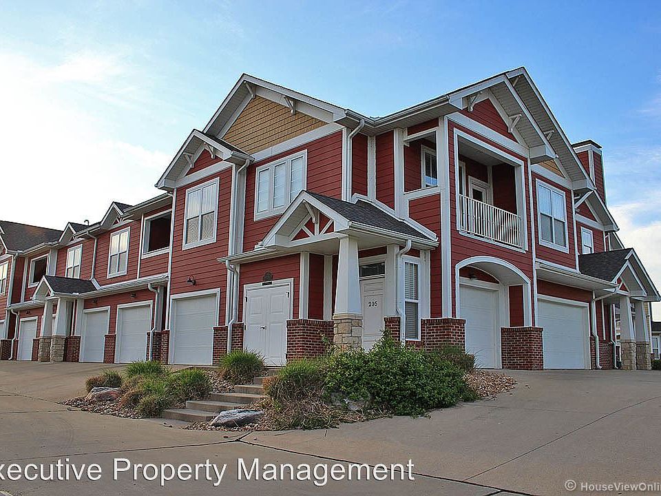 1st image of 2022 Walden Pond Way APT 102