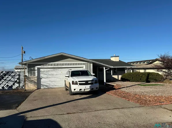 1804 Mariyana Ave, Gallup, NM 87301