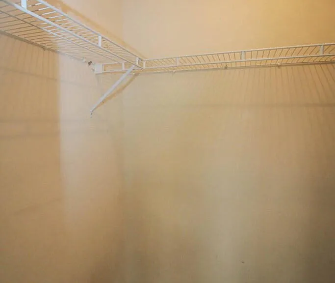 246 Farmington Dr W — Photo 34