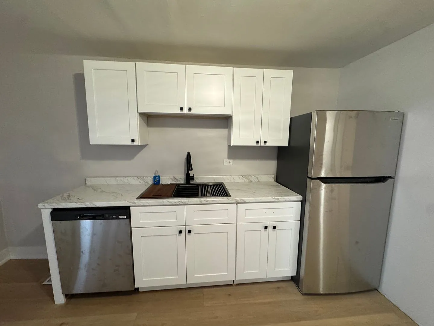 532 W 26th — Photo 2