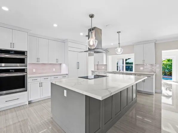 4240 NE 22nd Terrace, Lighthouse Point, FL 33064