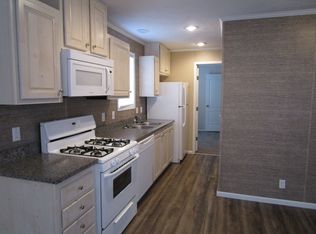 107 Cherryhill Dr, Davison, MI 48423
