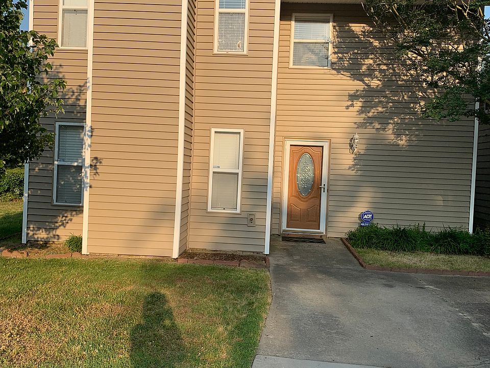 1st image of 3819 Peachtree Ln W