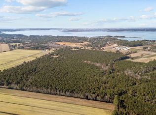 1674 Hwy 101, Beaufort, NC 28516