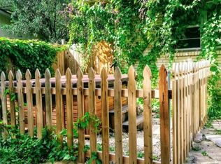 1242 E Common St, New Braunfels, TX 78130