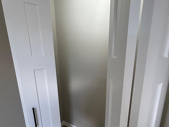 3rd image of 6227 S May St Floor 2