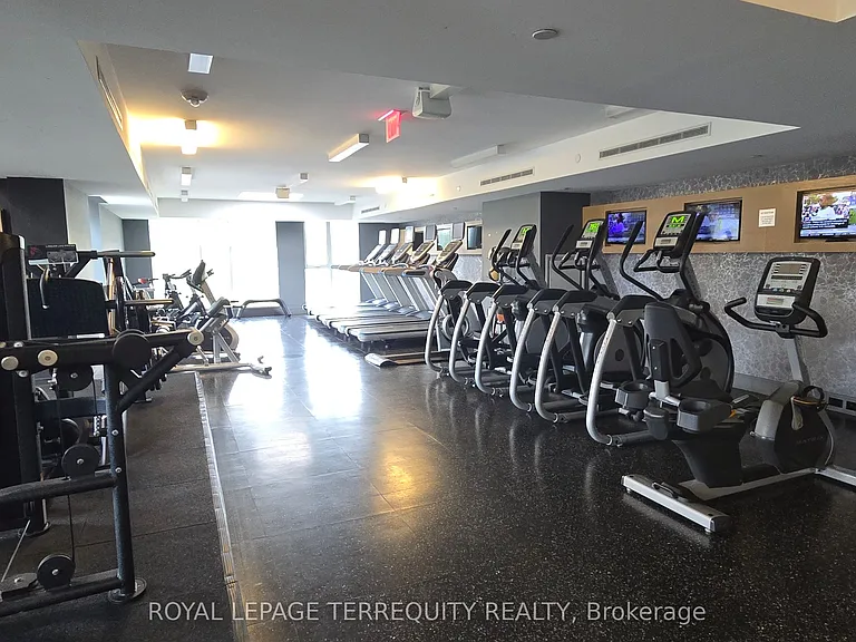 20 Gladstone Ave #502 — Photo 33