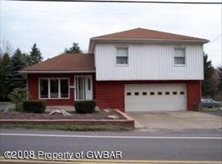 1250 Shoemaker Ave, West Wyoming, PA 18644
