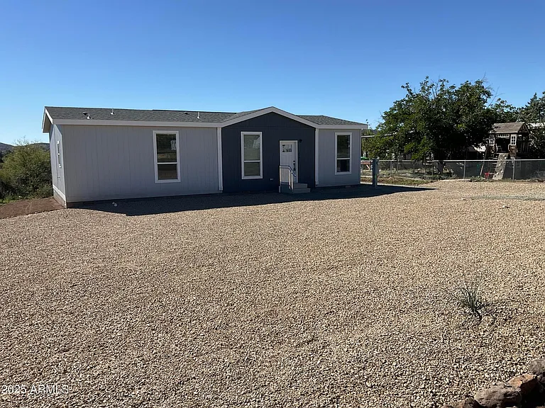 20821 E Cactus Wren Dr — Photo 1