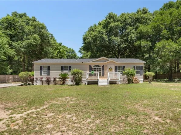 12534 Danner Rd E, Wilmer, AL 36587