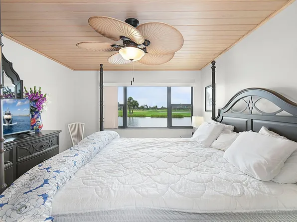 40 NE Plantation Road #109, Stuart, FL 34996