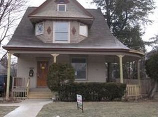 908 Larkin Ave, Elgin, IL 60123