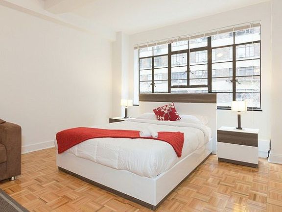 3rd image of 382 Central Park W APT 18H