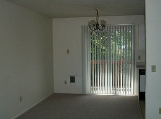 127 Crestview Ter, Cottage Grove, OR 97424