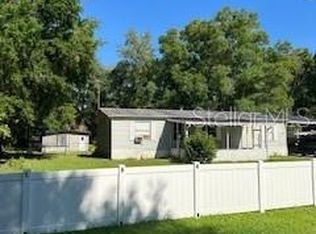 6304 Mangrove Dr, Zephyrhills, FL 33544
